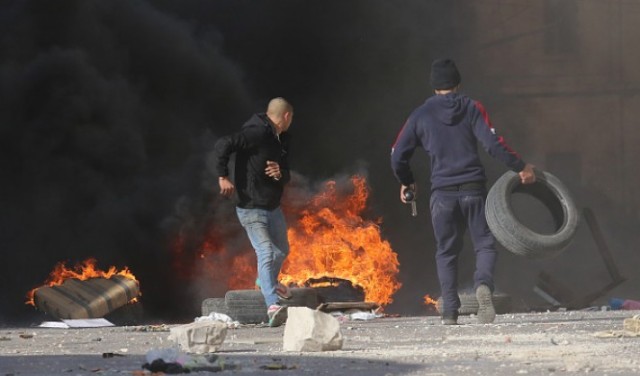 إصابات واعتقالات بمواجهات مع الاحتلال بالضفة