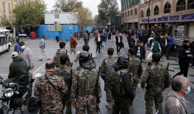 12 حكما منذ بدء الاحتجاجات: تثبيت الإعدام ضد متظاهر في إيران