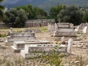 منع ترميم مبنى في مقبرة القسام بحجة "عدم استصدار تراخيص"