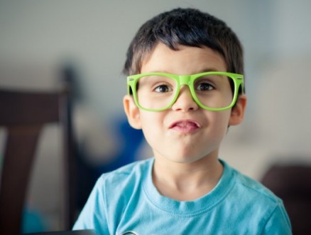 النظارات الخضراء تساعد في حالة صحية مستعصية