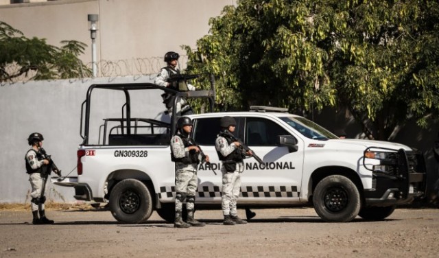 المكسيك: 29 قتيلا خلال عملية اعتقال نجل زعيم العصابة 