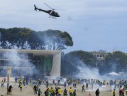 البرازيل: مناصرو بولسونارو يقتحمون البرلمان والقصر الرئاسيّ ولولا يتّهم الشرطة بالتقاعُس 
