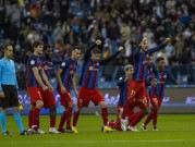 برشلونة يلاقي ريال مدريد في نهائي كأس السوبر الإسباني