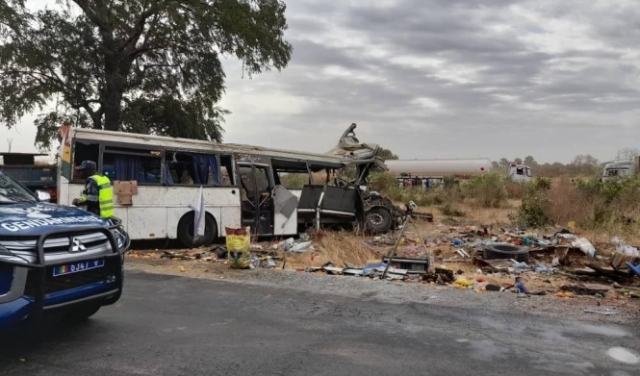 مصرع 19 شخصا في حادث اصطدام بين حافلة وشاحنة في السنغال