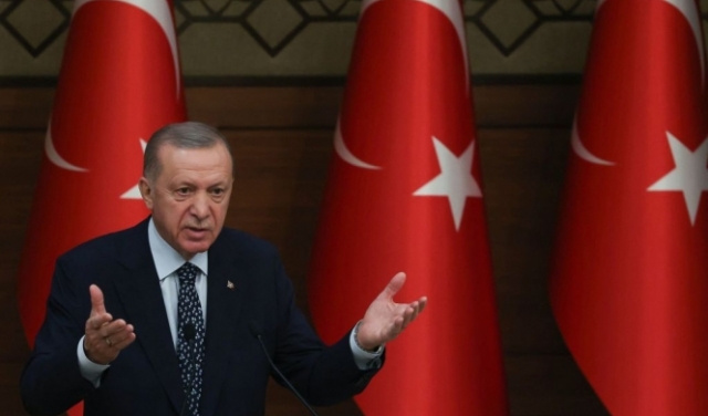 إردوغان يلّمح إلى إجراء الانتخابات العامة في تركيا في 14 أيار