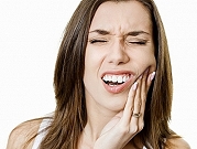 كيف تخفف آلام الأسنان في المنزل؟ 