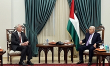 "يطلعه على التطورات": الرئيس الفلسطيني يجتمع برئيس CIA