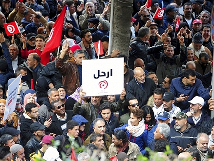 تونس: الاتحاد العام للشغل يتهم سعيّد بالتحريض ويدعو إلى التعبئة دفاعا عن الحريات