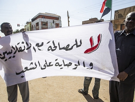 البرهان: الجيش السوداني لا يخطط للانقلاب على التسوية السياسية