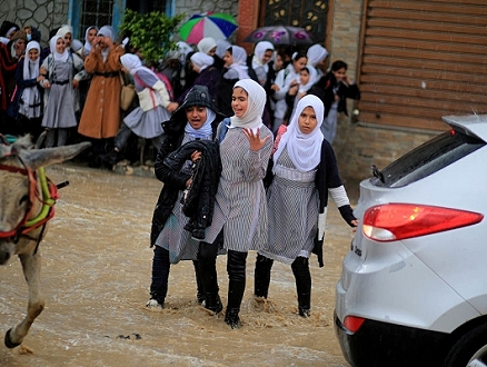 تعطيل الدراسة في الضفة الغربية وقطاع غزة الثلاثاء