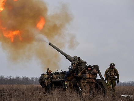 حرب أوكرانيا: روسيا تكثف هجومها وزيلينسكي يزور بريطانيا