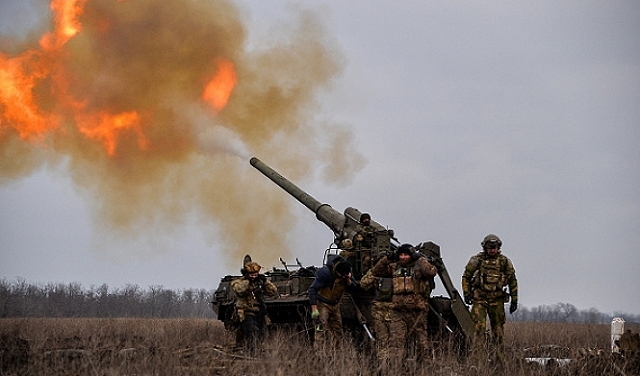  حرب أوكرانيا: روسيا تكثف هجومها وزيلينسكي يزور بريطانيا