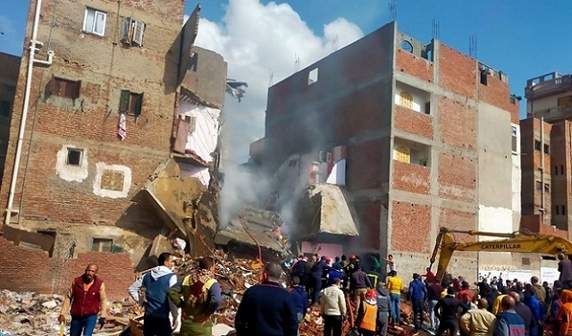 مصر: مصرع 6 أشخاص وإصابة أكثر من 20 إثر انهيار مبنى