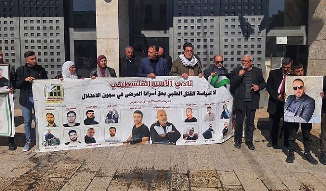 أكثر من 900 فلسطيني في الاعتقال الإداري