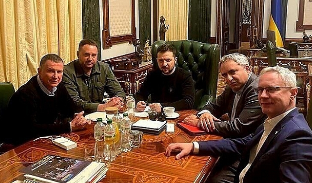 بعد لقائهما مع زيلينسكي: إدلشتاين وإلكين يدعوان لتسليح أوكرانيا