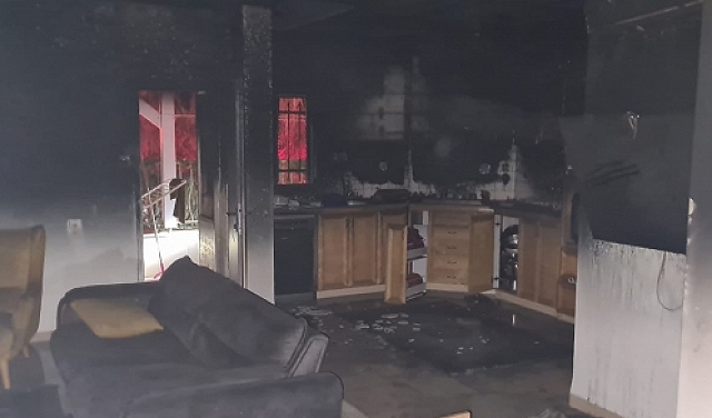 12 إصابة إثر حريق في منزل مأهول بالناصرة