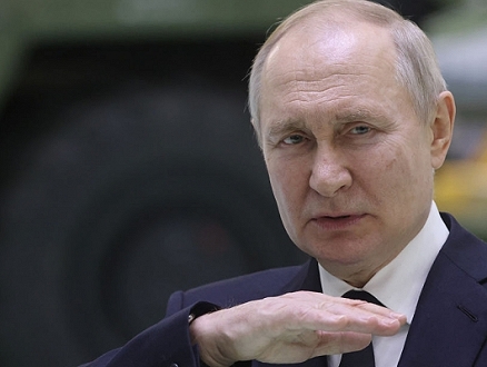 تشكّل وبناء فلاديمير بوتين: الانزلاق من رجل دولة إلى طاغية