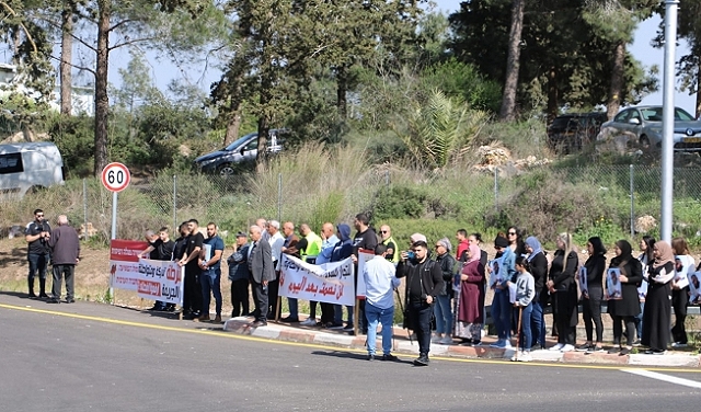 دير حنا: احتجاج على الجريمة وتقاعس الشرطة