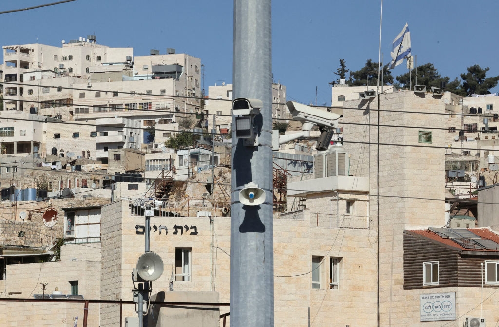 فلسطين: مختبر القمع التكنولوجي