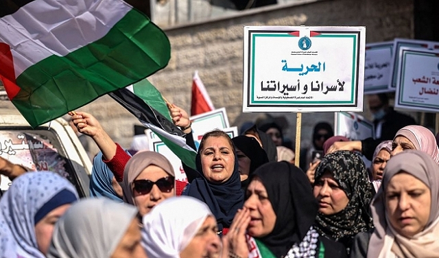 في اليوم العالميّ للمرأة: 29 أسيرة فلسطينيّة في سجون الاحتلال