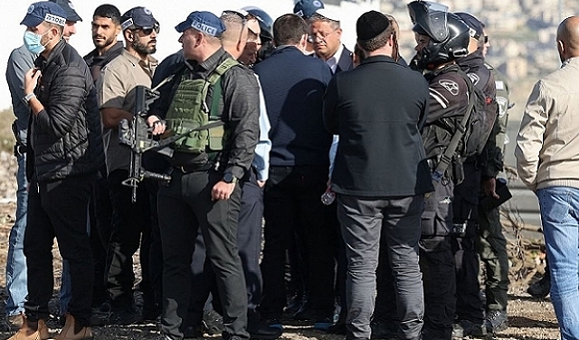 مفوضو الشرطة السابقون يطالبون نتنياهو بإقالته: بن غفير يدعو لانتفاضة ثالثة
