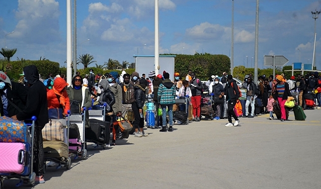 أزمة المهاجرين الأفارقة تتفاقم في تونس