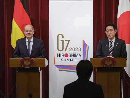 ألمانيا واليابان تعتزمان تعزيز علاقاتهما في الأمن الاقتصادي والدفاع