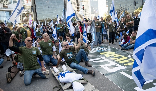 جنود الاحتياط يحذرون من تفكك الجيش الإسرائيلي: الآلاف سيمتنعون عن الخدمة 