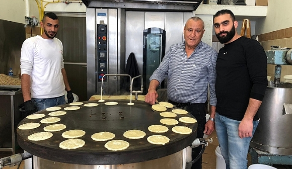 الناصرة: كيف تبدو الأجواء والحركة التجارية مع حلول رمضان؟