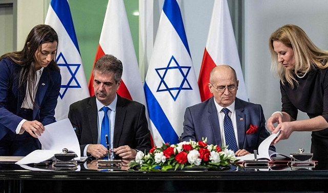 إسرائيل وبولندا تفتحان 