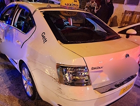 أنصار اليمين المتطرّف يعتدون على سائق سيارة أجرة فلسطينيّ في القدس