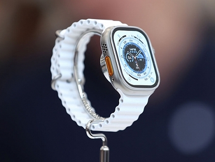 ما هي المميزات المتوقعة من apple watch ultra؟