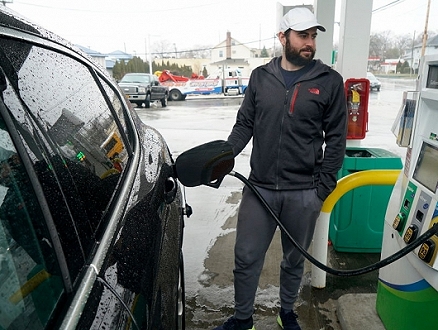 أسعار الوقود تبقى على حالها دون تغيير