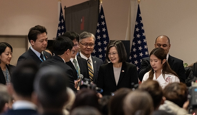 رغم تحذير الصين: رئيس مجلس النواب الأمريكي يلتقي رئيس تايوان 
