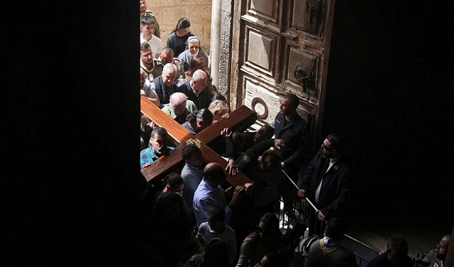 الأردن يحذر من فرض الاحتلال قيودا تحد من وصول المسيحيين إلى كنيسة القيامة