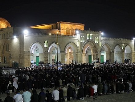 مفتي فلسطين يدعو لتحري هلال شوال مساء الخميس