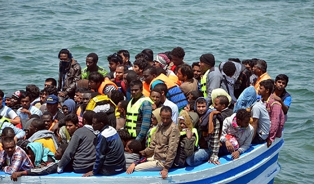 تونس: انتشال جثث عشرات المهاجرين غرقت مراكبهم