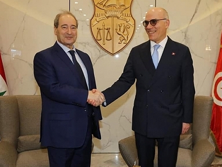 الرئاسة التونسية: قيس سعيد يعين سفيرا جديدا لدى النظام السوري