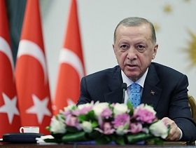 قبل 16 يوما من الانتخابات: إردوغان يعلّق أنشطة حملته لليوم الثالث تواليا