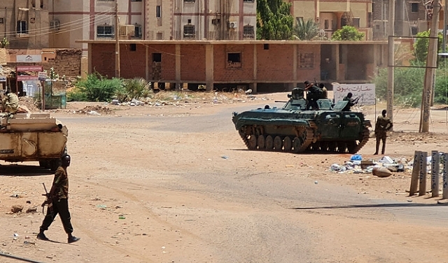 700 ألف نازح سوداني جرّاء استمرار المعارك