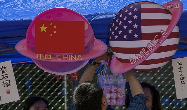 واشنطن تعتقل شخصا قدم معلومات للصين عن معارضين لها