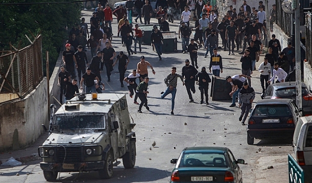 مواجهات واعتقالات بالضفة وسقوط مسيرة للاحتلال بطولكرم