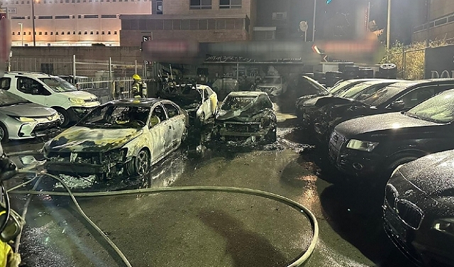 حرق محل لبيع السيارات في كريات شمونة