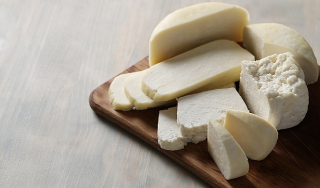 مقارنة الجبن الصلب واللين: أيهما أفضل للطبخ ولماذا؟