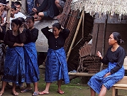 إندونيسيا: مجموعة بادوي للسكان الأصليين تطالب بقطع الاتصال بالإنترنت عنها