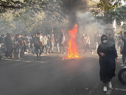 الاستخبارات الإيرانية: 20 بلدا متورطا في الاحتجاجات بينها إسرائيل وواشنطن والسعودية
