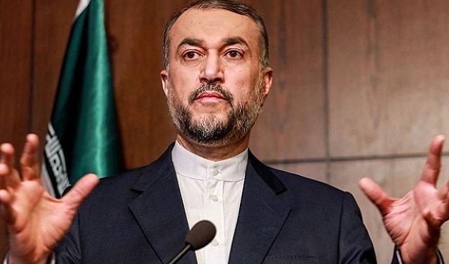 في إطار جولة خليجيّة: وزير الخارجيّة الإيرانيّ في سلطنة عُمان