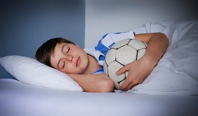 تأثير النوم على الأداء الرياضي
