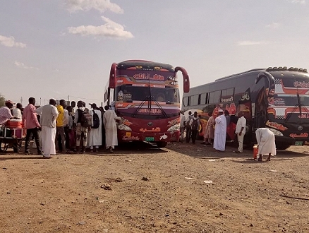 السودان: 2.2 مليون نازح ولاجئ منذ اندلاع الصراع.. والاشتباكات متواصلة