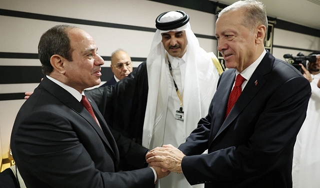 تركيا ومصر ترفعان العلاقات الدبلوماسية إلى مستوى السفراء